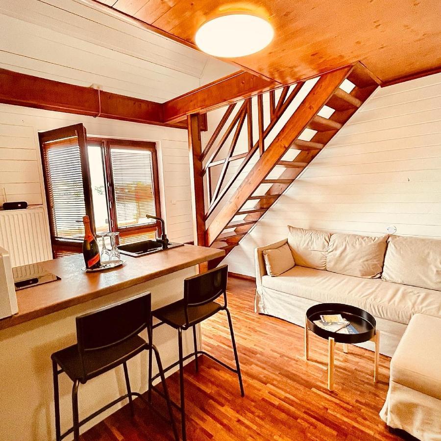Bungalov Na Vode - Lobster Apartment Senec Exterior photo